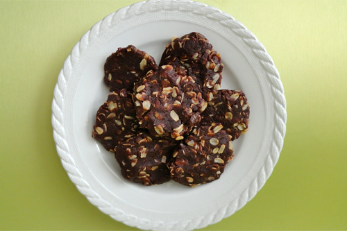 No-Bake Chocolate-Peanut Butter-Oatmeal Cookies