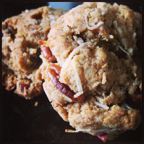 Chewy Coconut Oatmeal Raisin Cookies