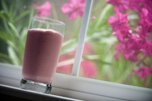 Raspberries and Cream Breakfast Smoothie