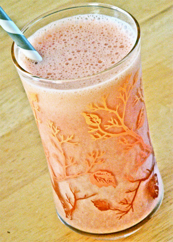 Strawberry, Lemon, Coconut Smoothie