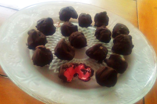 Coconut Oil Chocolate Movie Bonbons
