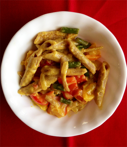 Einkorn Pasta with Veggies in Creamy Coconut Milk