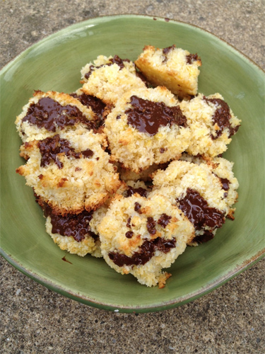 Gluten-Free, Dairy-Free Whole Egg Coconut Macaroons