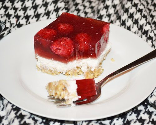 Coconut Cream Sweetheart Squares