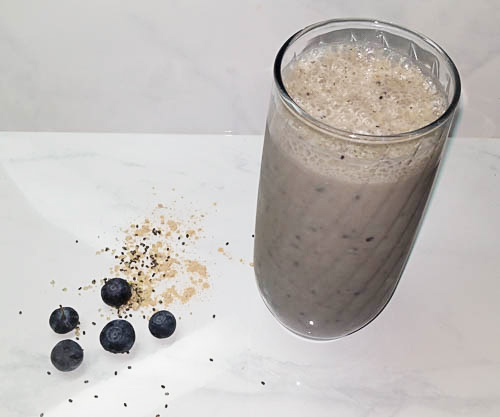 Blueberry Maca Smoothie