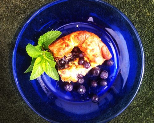 German (Oven) Pancake with Blueberries