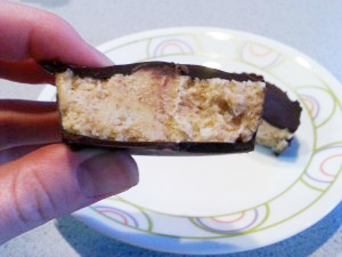 Frozen PB and Banana Cups