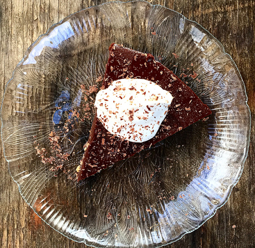 Creamy, No-Bake Chocolate Silk Pie